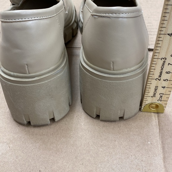 Cushionaire Pierce Platform Lug Penny Loafers Memory Foam Comfy Slip On Size 8.5 - Picture 6 of 7